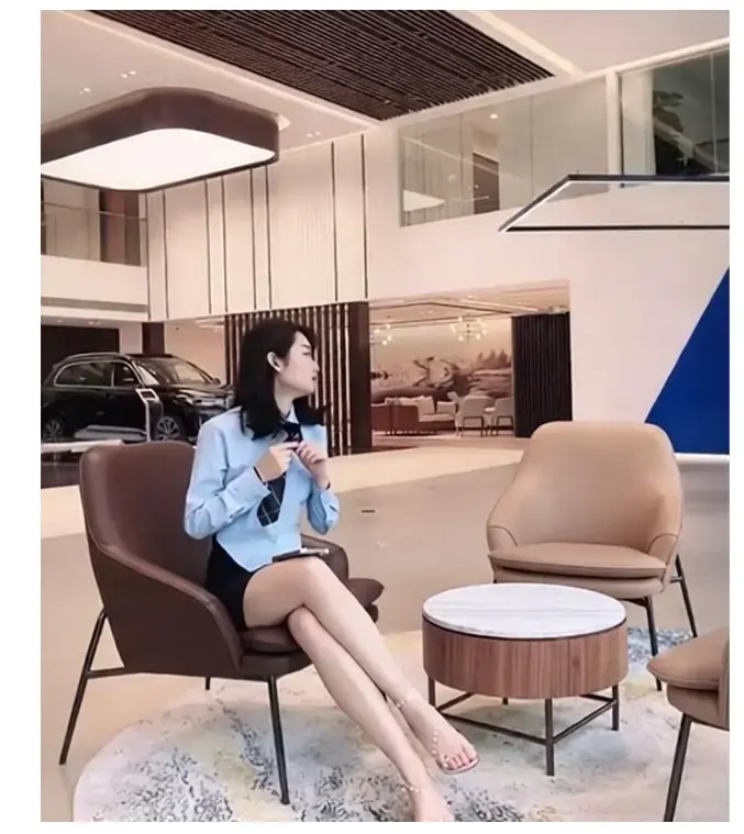 佳木斯新玛特迪桑特女销售导购事件现场视频曝光-后续反转太离谱-越看越炸裂-免费在线观看