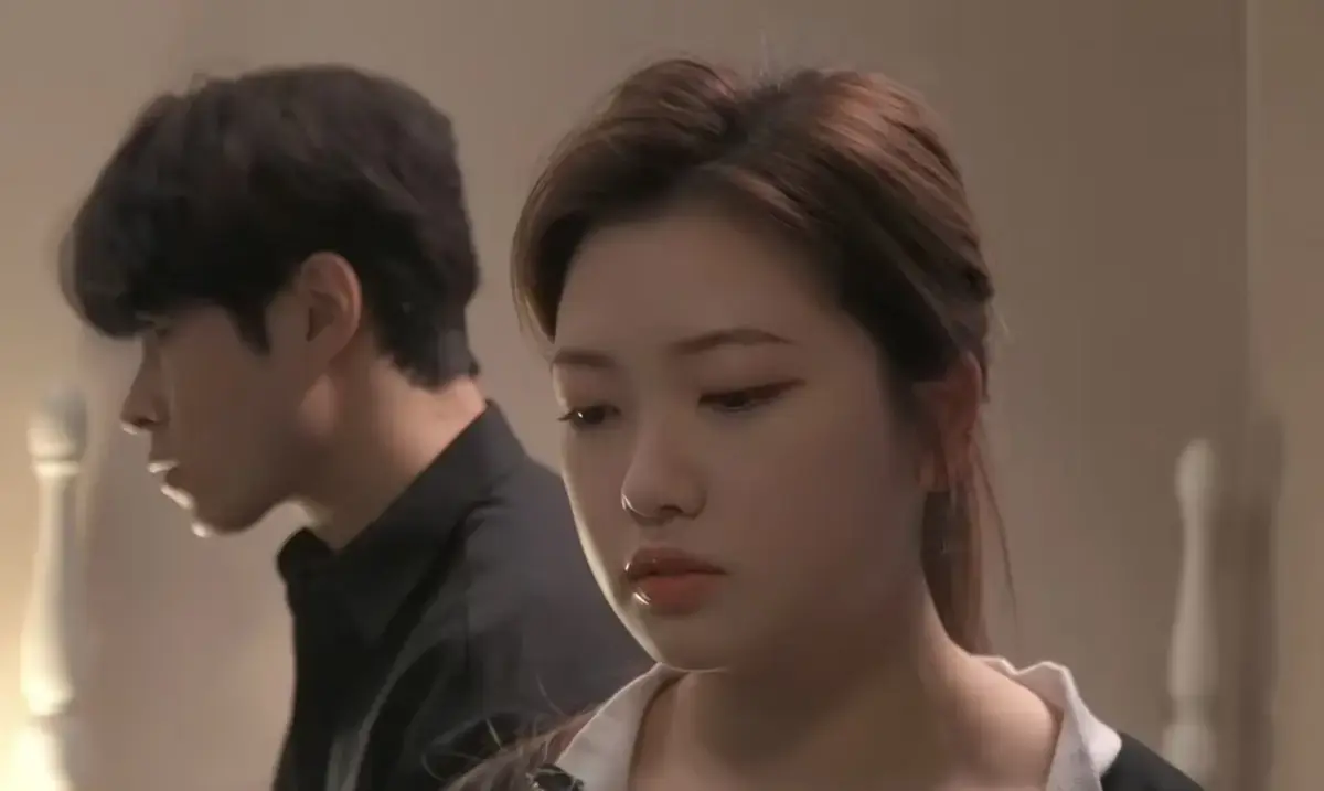 《债务人的妻子》高清无删减全集-在线免费观看-尹律主演经典电影-VS影院1080P版