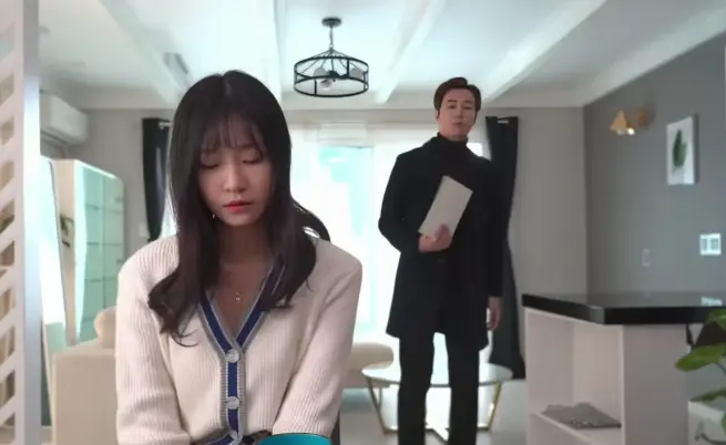 韩国电影《债务人的妻子》尹律主演未删减版蓝光高清-完整版在线观看无广告-星空影院资源免费观看