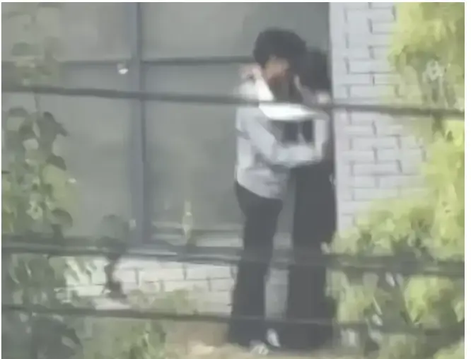 《蚌埠职教园校园故事》深度还原蚌埠职教园情侣事件始末，一男一女校园野外秘密-看完整版视频-带你了解事件全貌