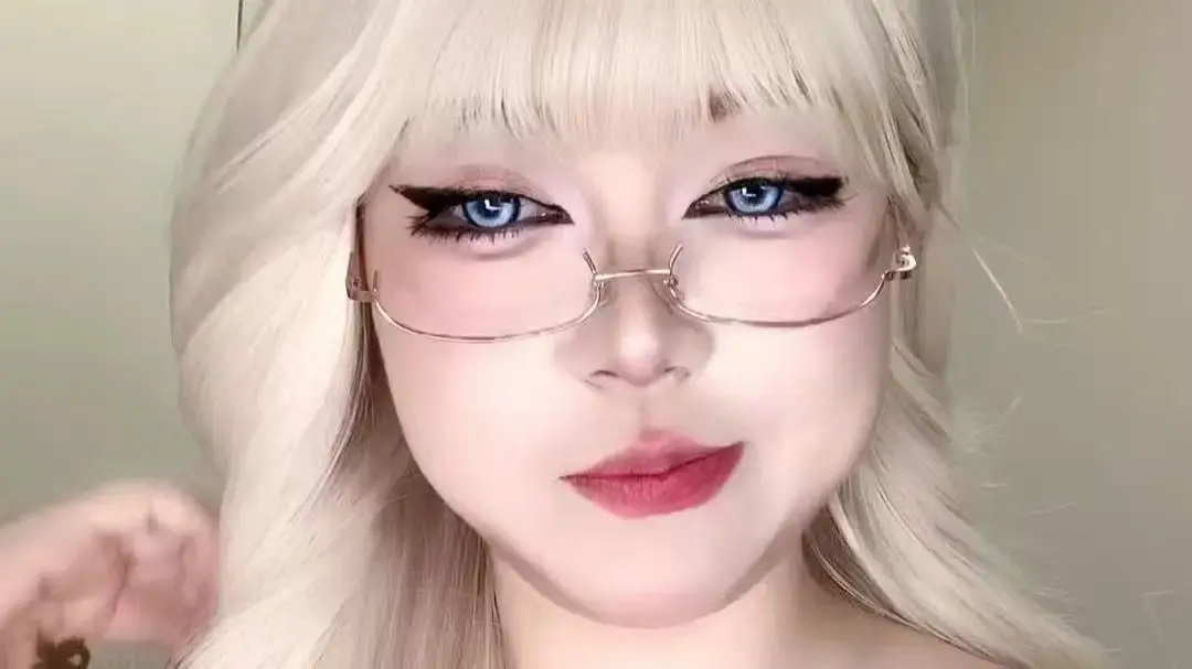 阿黑颜系列vlog全集资源免费在线观看 每日大赛最新黑颜系剧集完整版 - 暗黑风格力作阿黑颜系列vlog解读